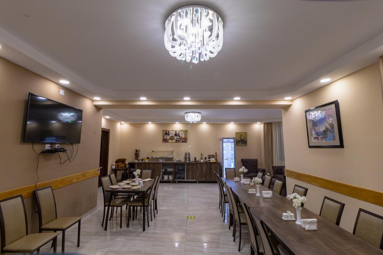 Hotel Patriot 메스티아 외부 사진